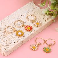 5Pcs/Set Daisy Flower Alloy Knitting Stitch Markers Zinc Alloy Flower Pendant Multicolor For Knitting Tools Diy Findings onesize