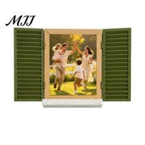 Miniature Window Frame Photo Holder Key with Hidden Storage Shelf, Mediterranean-Style Mail And Organizer Display Stand, Functional Entryway žalia