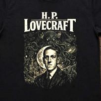 H P Lovecraft Shirt, Cthulhu Mythos Graphic Tee, Vintage Weird Fiction Apparel, Cosmic Horror Author Gift, Gothic Literary Top, Spooky Book M