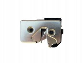 Rear Tailgate Lock Volkswagen Transporter T4 Caravelle Multivan 1990-2003