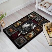 Horse Art Gallery Pattern Rug Floor Mat for Living Room or Bedroom Soft and Comfortable Carpet a Gift for Birthday and Holiday. 40x60cm( 15x23in ) įvairiaspalvis
