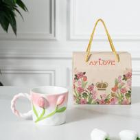 Three-Dimensional Relief Tulip Mug Ceramic Water Cup Coffee Cup Souvenir Gift Art Creative Gift 401-500ml rožinė