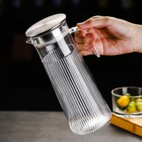 Beverage Pitcher Cold Hotel Spout Water Jug Fridge and Lid PC Juice 1L