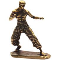 Modern Arts Figurine Kung Statue Home Decor Creative Tea Room Ornament Arts Display One Size