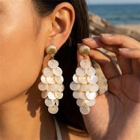 Boho Shell Starfish Drop Earrings for Women White Acrylic Round Disc Tassel Dangle Earrings Summer Beach Vacation Charm Jewelry