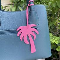 Latest Design PU Leather Palm Tree Maple Leaf Keychain Key Chain For Women Bag Charms Backpack Pendant Accessories rožinė