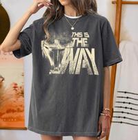 Vintage This Is The Way Shirt, Mandalorian Helmet Tee, Retro Din Djarin Graphic T-Shirt, Star Wars Bounty Hunter Tee, Star Wars Fan Gift S