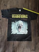 Vintage 1982 SCORPIONS Blackout TOUR T- Fruit M ROCK Band CONCERT 80s Rare Unisex T-Shirt L