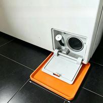 Universali skalbimo mašinos nutekėjimo padėklas Plastikinė nuotėkio surinkimo talpa Skalbimo mašinos priežiūra oranžinė