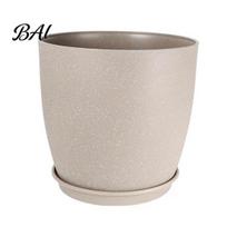 Neutral Toned Plant Pots for Deck Modern Pot with Saucer, Gray Flower Portable Containers Patio Drainage Holes, Stone-Look Planter Indoor Outdoor S šviesiai pilka spalva