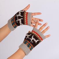 Colorful Christmas Deer Half Finger Knitted Gloves - Warm and Perfect for Halloween One Size šviesiai pilka spalva