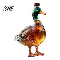 Durable Whiskey Glassware Duck Decanter, Straight Bourbon Glass Bottle with Stopper, 350ml Unique Decanter Novelty Liquor Dispenser for Home Bar, Gift