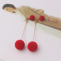 Korean Sweet Stud Earrings for Girls Bobo Plush Ball Long Earrings For Women Temperament Fashion Jewelry Earring brincos