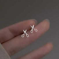 S925 Creative Mini Scissors Stud Lovely Earrings for Women Girl Cute Simple Jewelry Hippop