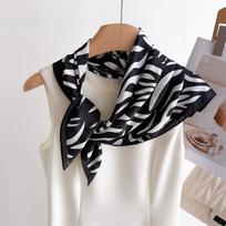 70*70cm Zebra Stripes Print Head Scarf for Women Silk Square Scarves Foulard Bandana Fashion Decorate Hijab Female Neckerchief 70x70cm