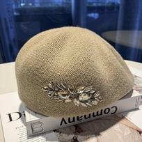 Women's Hat Fall and Winterretro Flower Beret Female Elegant Peaked Cap Fashion Painter Hat 56-58cm (adjustable inside)