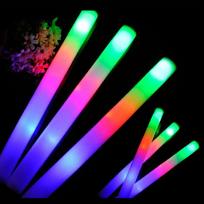 12/15/30/60 vnt. Šviečiančios lazdelės dideliais kiekiais Spalvingos RGB LED Šviečiančios putplasčio lazdelės Skatinimo vamzdeliai Tamsus apšvietimas Kalėdoms Gimtadieniui Vestuvėms Party reikmenys green