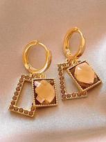 Luxurious And Sophisticated Earrings, Trendy Stud Earrings With A Retro Feel. One Size auksas