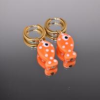 Cute Sweet Summer Dopamine Colorful Ceramic Little Fish Pendant Gold Color Stainless Steel Hoop Earrings for Women Jewelry Gifts tamsiai mėlyna spalva