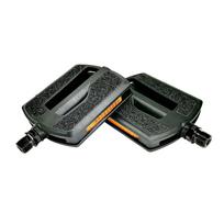 Mountain Bicycles Pedals Reflective Sheet Safety Bicycles Platform Pedals Nylon Bicycles Pedals with Sandpaper Surfaces