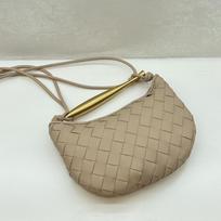 Leather versatile sardines bag woven bag women's high-end sense portable dumpling bag new shoulder messenger bag gray