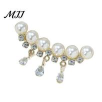 Wear-resistant Brooch Women Sparkling Rhinestones Imitation Pearls Decor Suit Lapel Pin Sweaters Collars Hats Bags Coats Scarves Badge Sweater balta