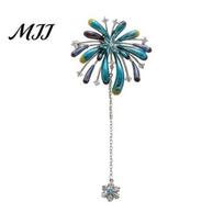 Non-slip Brooch Women High-Gloss Rhinestones Irregular Flower Shape Lapel Allergy-free Pin Suits Coats Bags Scarves Badge Versatile Accessory mėlyna