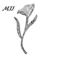 Long-lasting Brooch Women Sparkling Rhinestones Flower Leaf Shape Lapel Bag Decoration Pin Suits Coats Bags Scarves Badge Versatile Accessory C