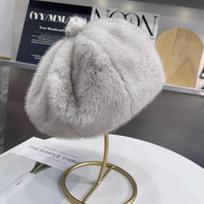 The Korean Version Of The Beret Is Versatile And Stylish In Winter. It's A Thickened Small Hat That Shows Off Face And Is Both Fashionable And Warm. One Size