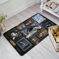 Wolf Portraits Pattern Rug Floor Mat for Living Room or Bedroom Soft and Comfortable Carpet a Gift for Birthday and Holiday. 40x60cm( 15x23in ) įvairiaspalvis