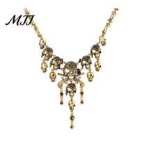 Punk Style Tassel Necklace Vintage Multi-Layer Skull Necklace, Bracelet Lady Horror for Dark Aesthetic Accessories Women, Gothic Halloween Ghost Head auksinė