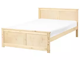 Lova DAUPHIN pušies mediena šviesiai ruda 120 x 200 cm