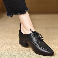 Fashion 2024 Plus Size 43 Retro Black Office Lady Shoes Women Spring Summer Block Heels  Vintage Pointy Toe Lace-up Pumps 35