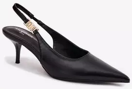 Juodos aukštakulnės basutės su smailėjančia nosimi Step in style