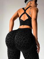 Women's Seamless Cross-Back Sports Yoga Set - 2-Piece Fitness & Casual Wear Small