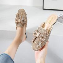 Madingi Bling Auksinės Blizgučių Šlepetės Moteriai 2025 Lankas Sandalias Mujer Drugelio Mazgo Batai Moteriškos Mules Šoninės Dryžuotos Uždaro Piršto Šlepetės 4.5