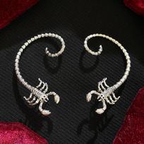 Hip Hop Creative Black Scorpion Ear Clip 1 pair