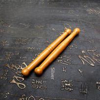 Vietnamietiškas kvapnus medinis masažo lazdelė – universalus akupunktūros ir meridianų masažuoklis Sandalwood acupuncture stick