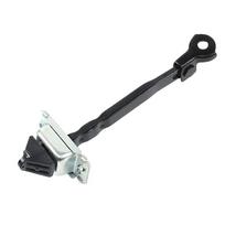 Naujo automobilio priekinių durų stabdiklio keitimas BBM4-58-270C Mazda 3 2010-2013