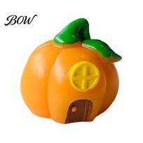 Cute Resin Cabin for Fairy Gardens Halloween Mini House Ornaments, Pumpkin/Wizard Hat/Carrot Figurines Decorations Micro Landscape B
