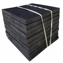 GUMINĖS PAGALVĖLĖS terasos klojimo sija, atstumas 100x100x4mm, 60 VNT