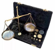 Antique Finish Brass Jewellery Balance Scale with Velvet Box Goldsmith Weight auksas