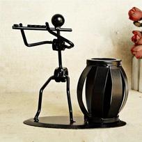 Iron Ornament Desktop Storage (1pc) – Guitar Player Iron Man Pen Holder, Metal Desk Storage & Decoration 163 flute