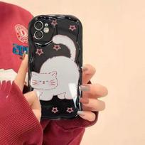 Mielas juodų kačių poros dėklas, skirtas OPPO A38 A18 A58 A78 A79 A98 5G Reno 7 4G 8 11 Pro 11F 8T Reno 5 6 Lite 4 7Z 8Z, su garbanotu galiniu dangteliu Reno8T 5G white