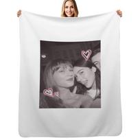 gracie abrams heart Throw Blanket Luxurious Soft Blanket Holiday Gift for Family Size: 75*100cm, Weight: 230 GSM