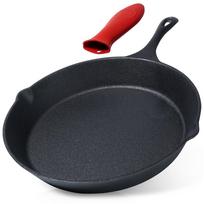 Cast iron frying pan with silicone cover CAST LINE 30 cm