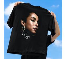 Sade Adu Unisex T-Shirt, Rap Hip Hop Graphic Tee. FAST SHIP Unisex T-Shirt S