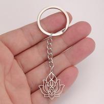 Dawapara Vintage Lotus Flower Keychain The Buddha OM Symbol Crescent Moon Pendant Stainless Steel Accessories Keyring