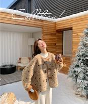 Women's Round Neck Long Sleeve Fleece Jacket Loose Fit Sweet Style Reversible Suede Polka Dot Towel Embroidery Winter Outerwear Coat S