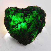 Natural Emerald 93 Ct Huge Rough Earth Mined CERTIFIED Green Loose Gemstone 32.6 mm approx. žalia